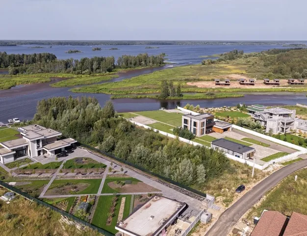 участок  в КП Конаково Ривер Клаб, 120 км от МКАД