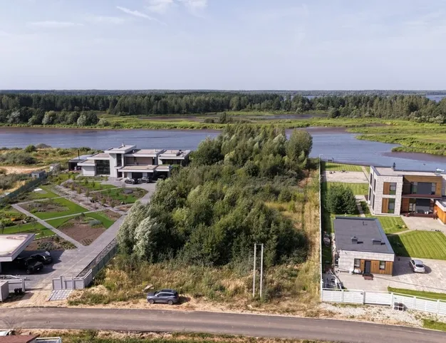 участок  в КП Конаково Ривер Клаб, 120 км от МКАД