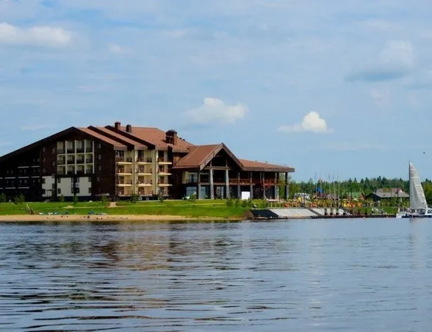 участок  в КП Конаково Ривер Клаб, 120 км от МКАД