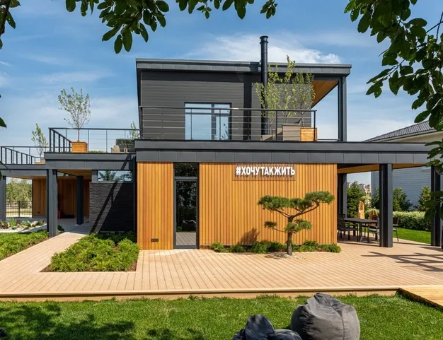 дом  в КП Павловы Озера, 14 км от МКАД