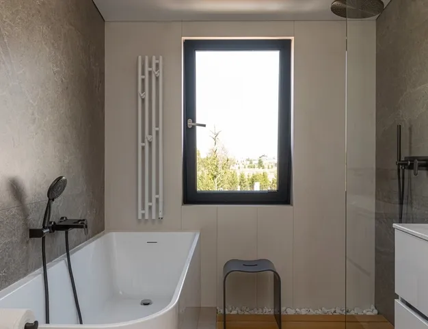 дом  в КП Павловы Озера, 14 км от МКАД