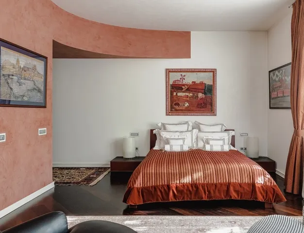 дом  в КП Переделкино, 5 км от МКАД