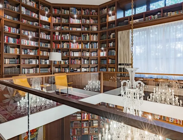 дом  в КП Переделкино, 5 км от МКАД