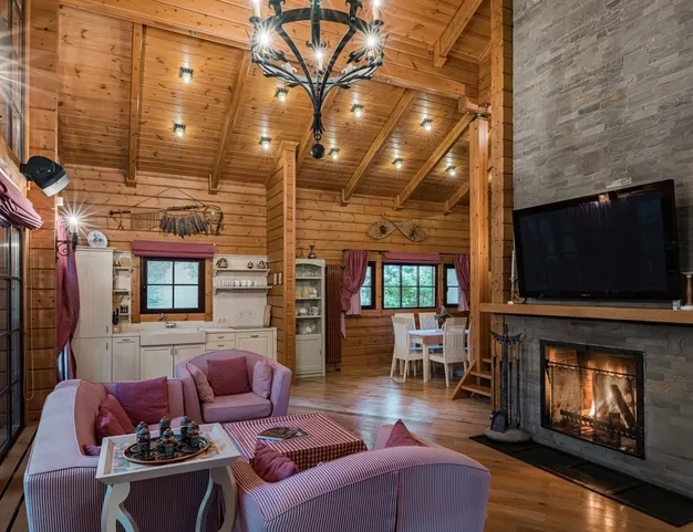 дом  в КП Переделкино, 5 км от МКАД