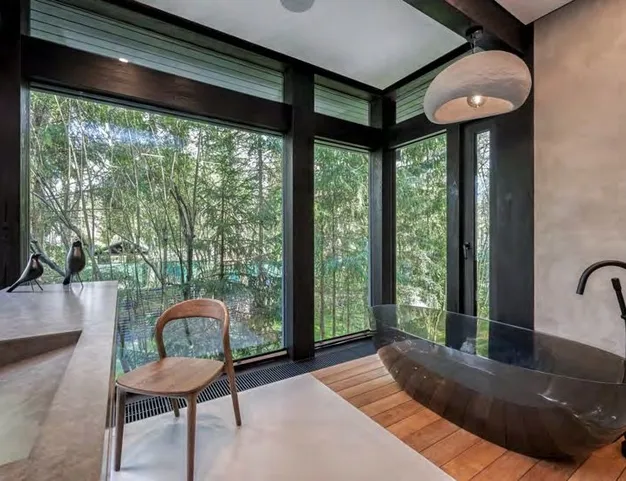 дом  в КП Назарьево, 25 км от МКАД