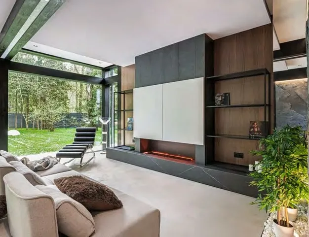 дом  в КП Назарьево, 25 км от МКАД