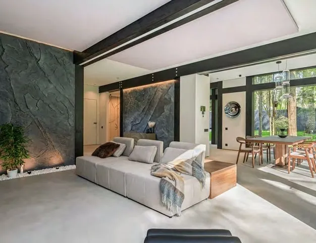 дом  в КП Назарьево, 25 км от МКАД