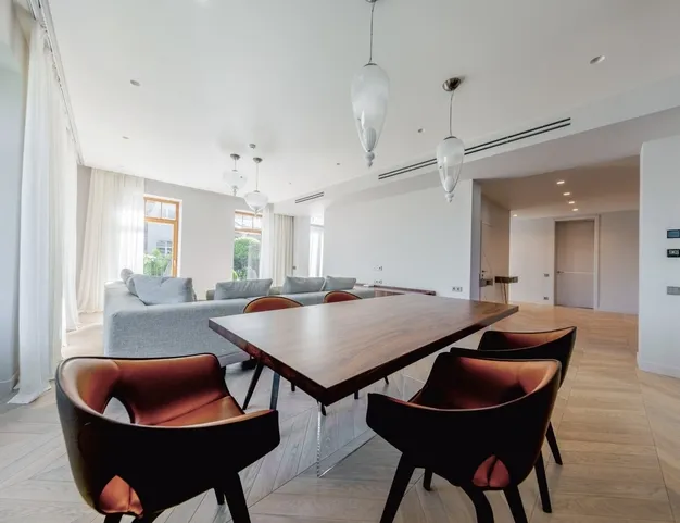 дом  в КП Усово-8, 11 км от МКАД