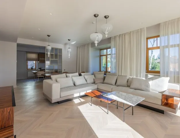 дом  в КП Усово-8, 11 км от МКАД