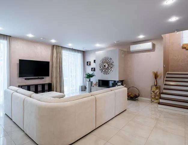 дом  в КП Новорижский, 19 км от МКАД