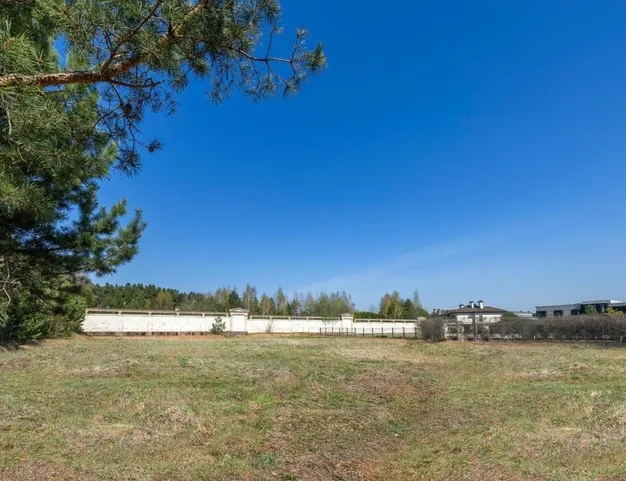 участок  в КП Ренессанс Парк, 19 км от МКАД