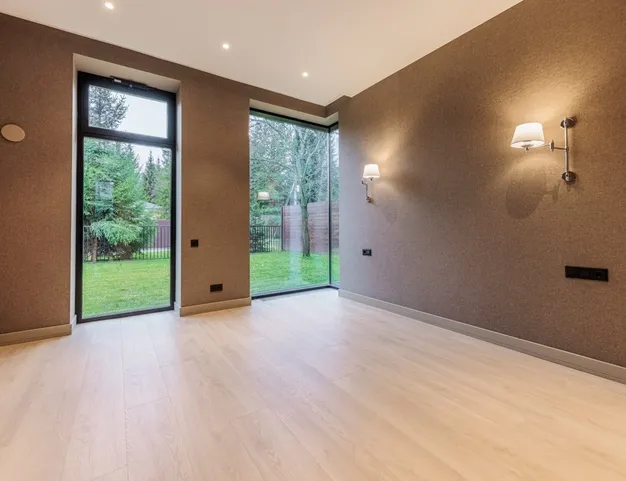 дом  в КП Зеленая Роща-1, 35 км от МКАД