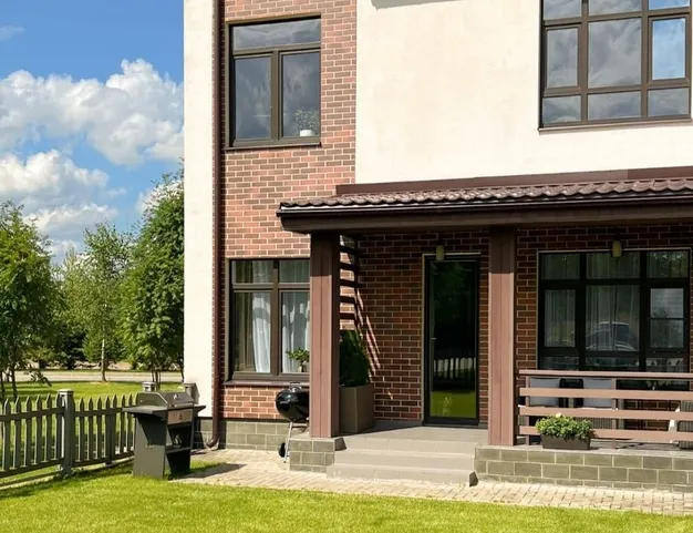 таунхаус  в КП Павловы Озера, 14 км от МКАД