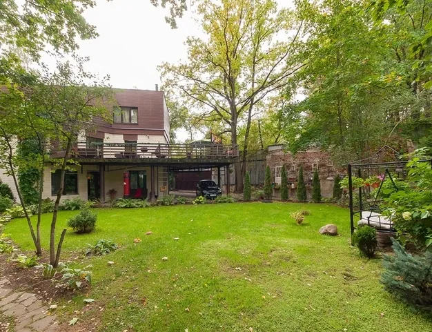 дом  в КП Николина гора, 25 км от МКАД