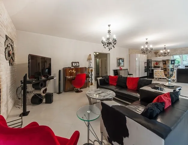 дом  в КП Николина гора, 25 км от МКАД