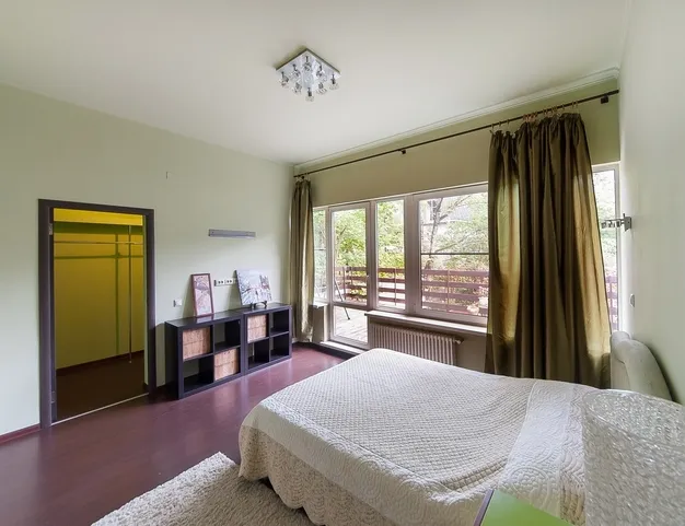 дом  в КП Николина гора, 25 км от МКАД