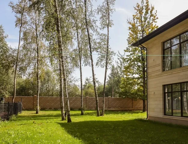 дом  в КП Поздняково, 6 км от МКАД