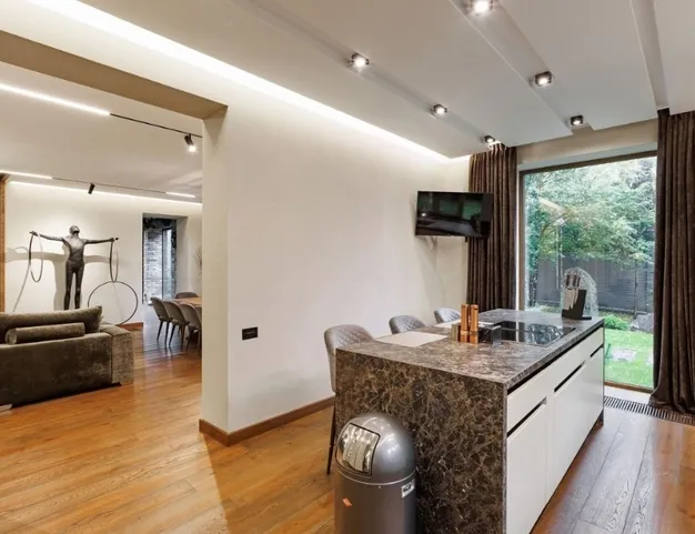 дом  в КП Николо-Урюпино, 10 км от МКАД