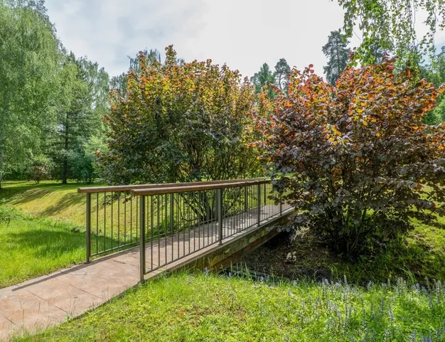 участок  в КП Жуковка, 9 км от МКАД