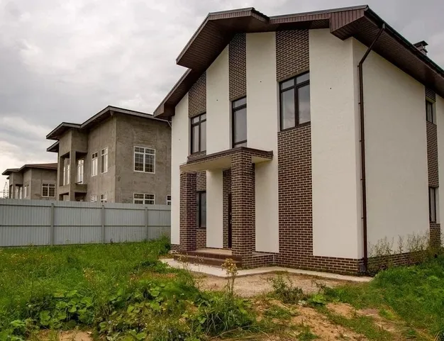 дом  в КП ДНП Люкс-Проект, 36 км от МКАД