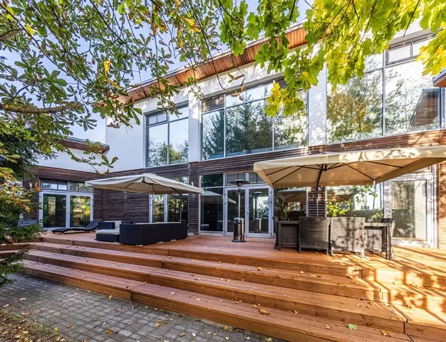 дом  в КП Ильинское, 10 км от МКАД