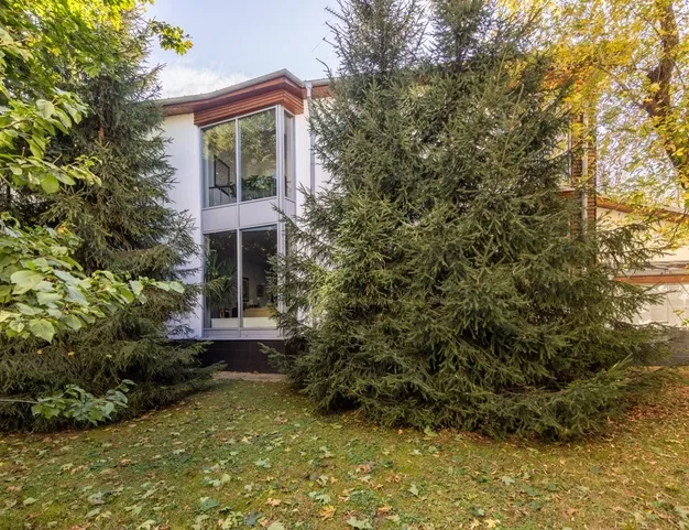 дом  в КП Ильинское, 10 км от МКАД