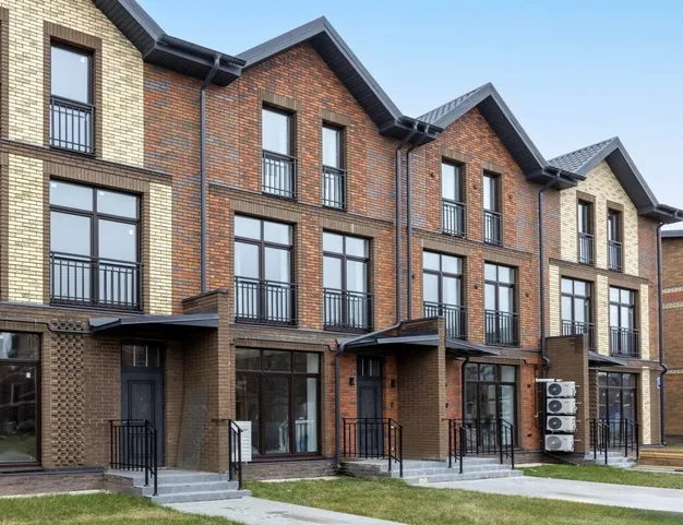 таунхаус  в КП Кембридж, 24 км от МКАД