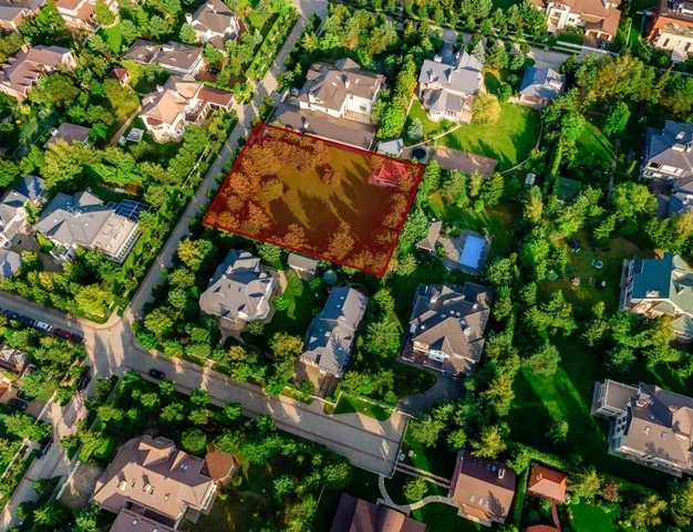 участок  в КП Резиденции Бенилюкс, 19 км от МКАД