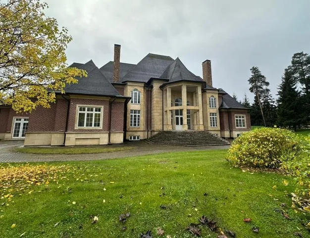 дом  в КП Агаларов Эстейт, 23 км от МКАД