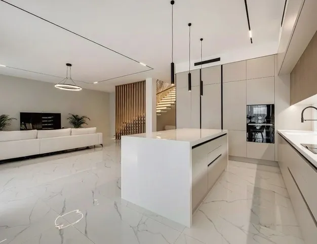 дом  в КП Новорижский, 19 км от МКАД