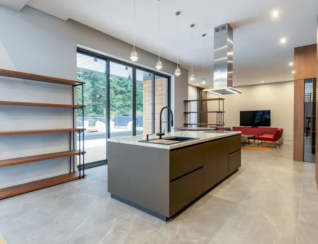 дом  в КП Природный парк Каменка, 22 км от МКАД