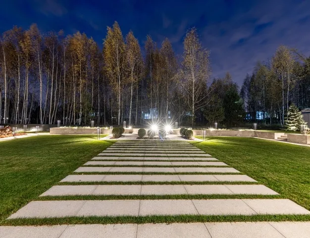 дом  в КП Ромашково, 10 км от МКАД