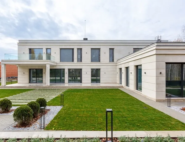 дом  в КП Ромашково 21, 5 км от МКАД