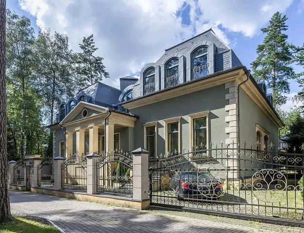 дом  в КП Конус, 11 км от МКАД