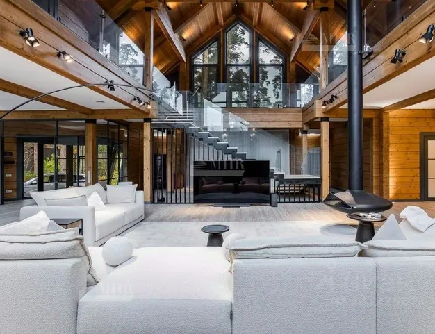 дом  в КП Липка, 9 км от МКАД