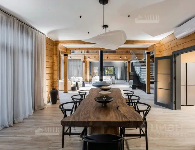 дом  в КП Липка, 9 км от МКАД