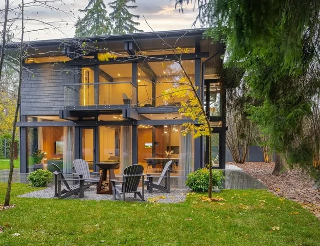 дом  в КП Назарьево, 25 км от МКАД