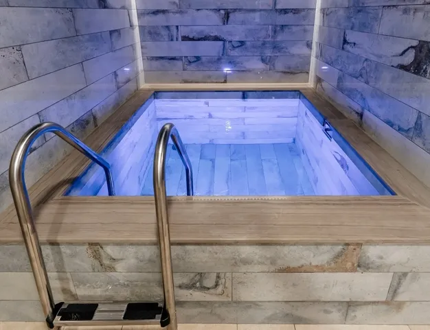 дом  в КП Захарково, 10 км от МКАД