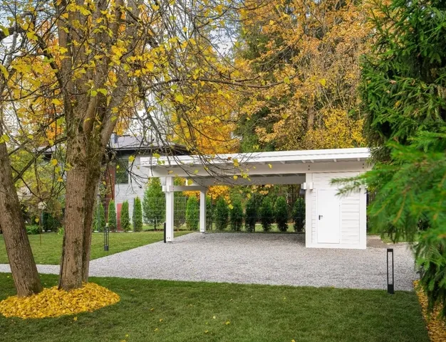 дом  в КП Назарьево, 25 км от МКАД