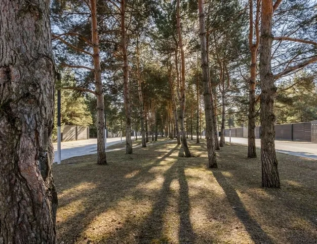 участок  в КП Никольская Слобода, 9 км от МКАД