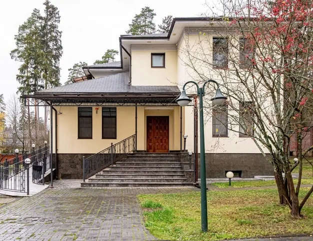 дом  в КП Поречье, 30 км от МКАД