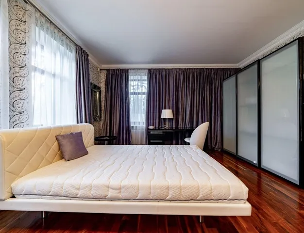 дом  в КП Поречье, 30 км от МКАД