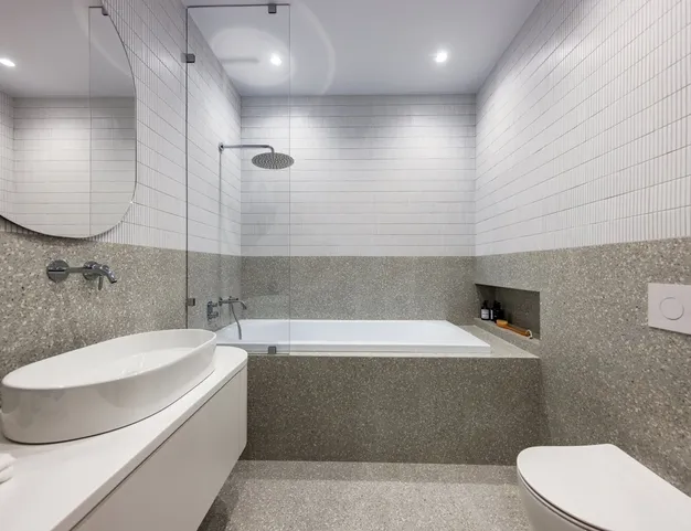 дом  в КП Лебединое озеро, 15 км от МКАД