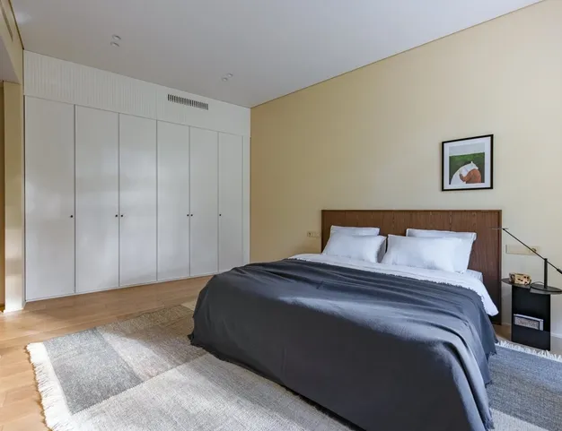 дом  в КП Лебединое озеро, 15 км от МКАД