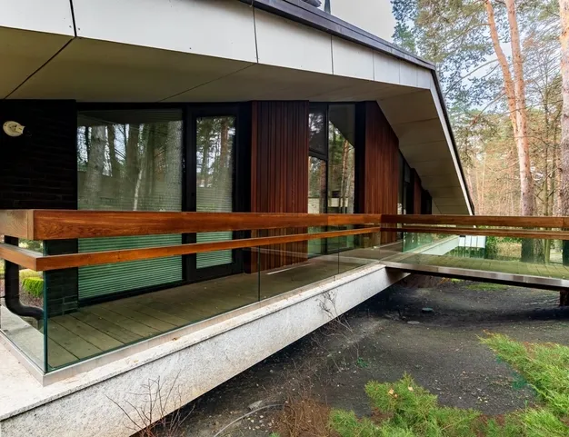 дом  в КП Мособлдачи, 7 км от МКАД