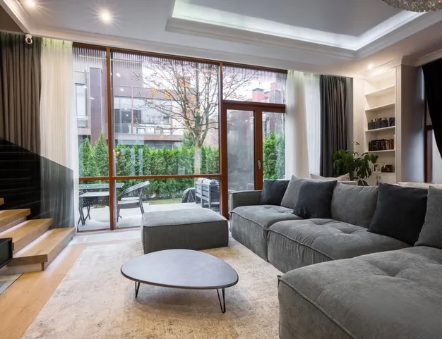 таунхаус  в КП Futuro Park, 23 км от МКАД