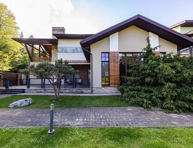 дом  в КП Тайм-2, 15 км от МКАД