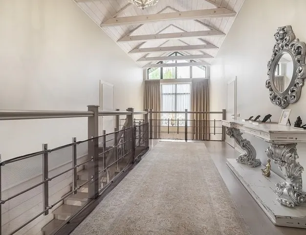 дом  в КП Горки-8, 16 км от МКАД