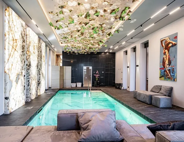 дом  в КП Ренессанс Парк, 19 км от МКАД