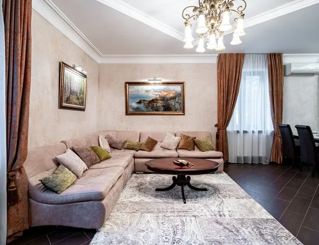 дом  в КП Новь, 6 км от МКАД